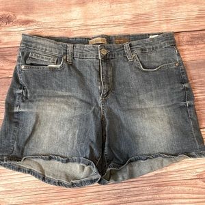 Cute denim shorts